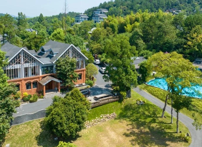 1760056384934163.jpg 半日村.jpg