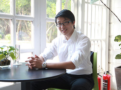 1499996915341380.jpg 钟威-400.jpg