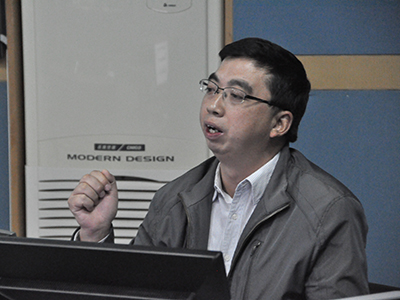 贵州省委党校现代科技教研部副教授.