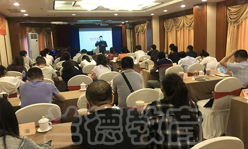 1543299916276908.jpg 西宁市15262厦门.jpg