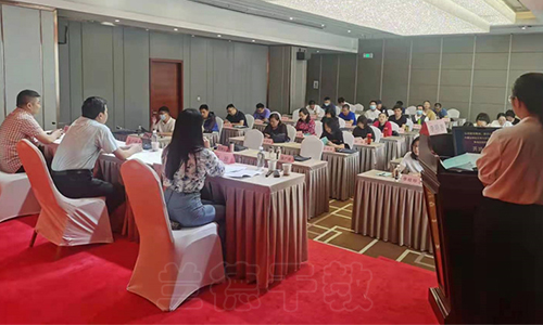 “弘扬建党精神，赓续红色血脉”实践研修班（2021010268） (1).jpg