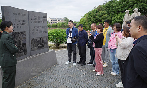 1684391235144688.jpg “政协委员政治能力和履职能力”培训班(20230060513) (1).jpg