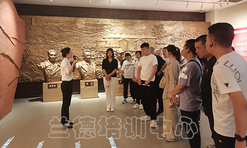 1698650817993365.jpg “人民法院党性教育”培训班(2023050770) (5).jpg