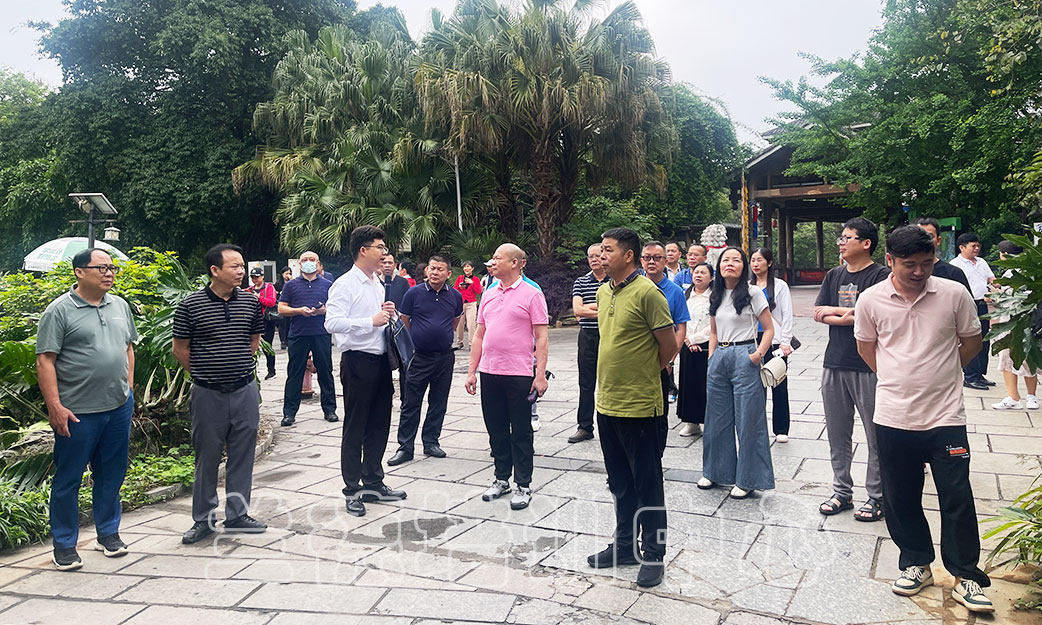 1715065452312110.jpg “政协委员履职能力提升”培训班(2024170951) (6).jpg