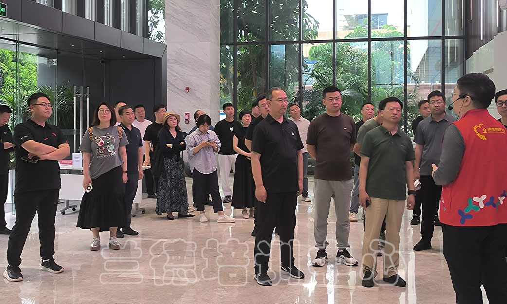 1715065887714717.jpg “政协委员加快培育新质生产力,推动高质量发展”培训班(2024160953) (1).jpg