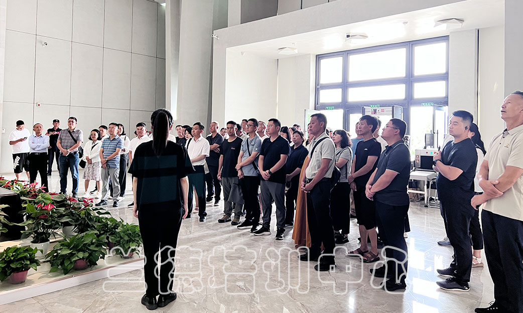 1720597633434378.jpg “2024年少数民族干部和统战干部”培训班(202419031) (3).jpg