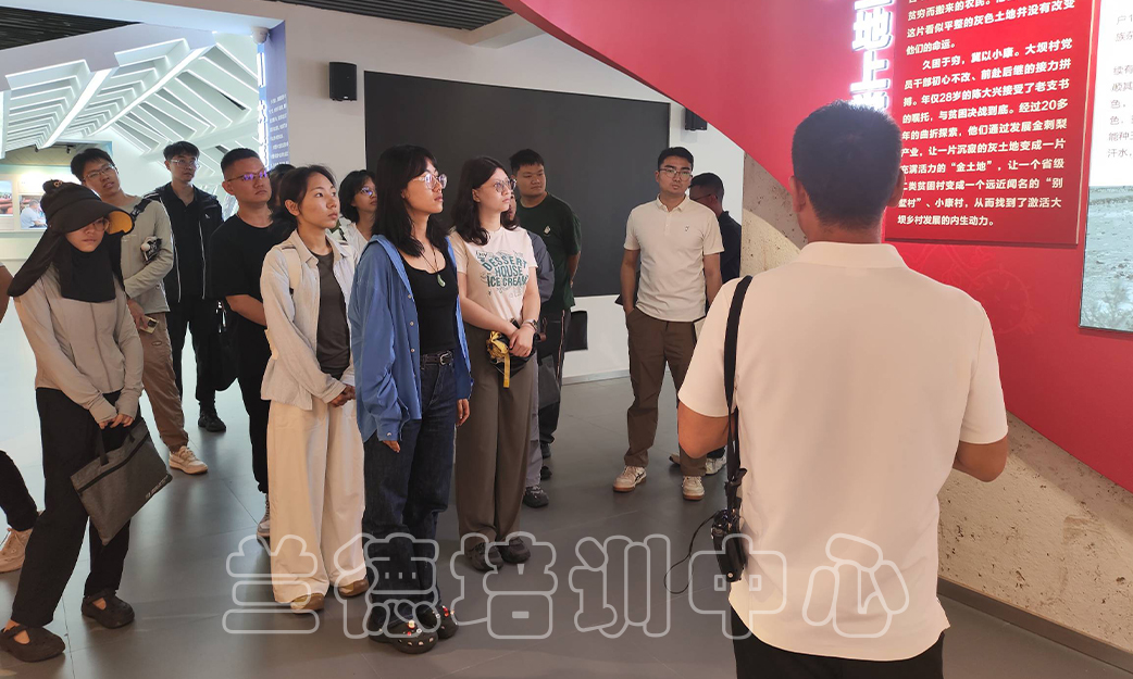 1760061240893283.jpg 1760061240893283.jpg