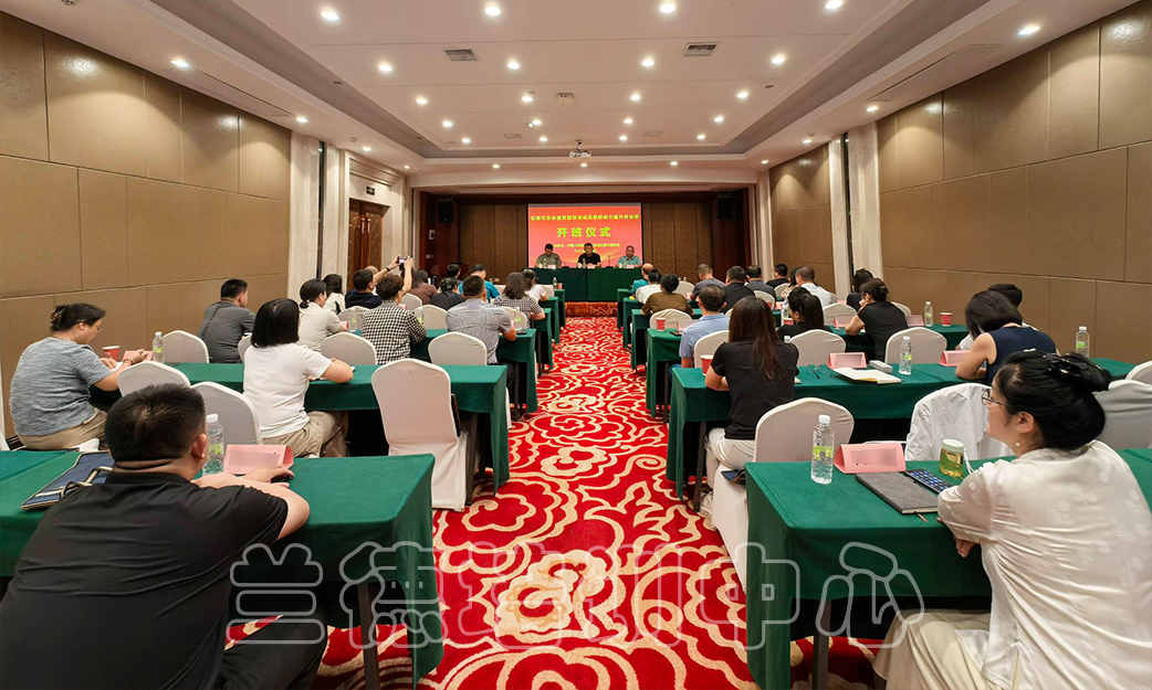 1760061429580673.jpg 1760061429580673.jpg