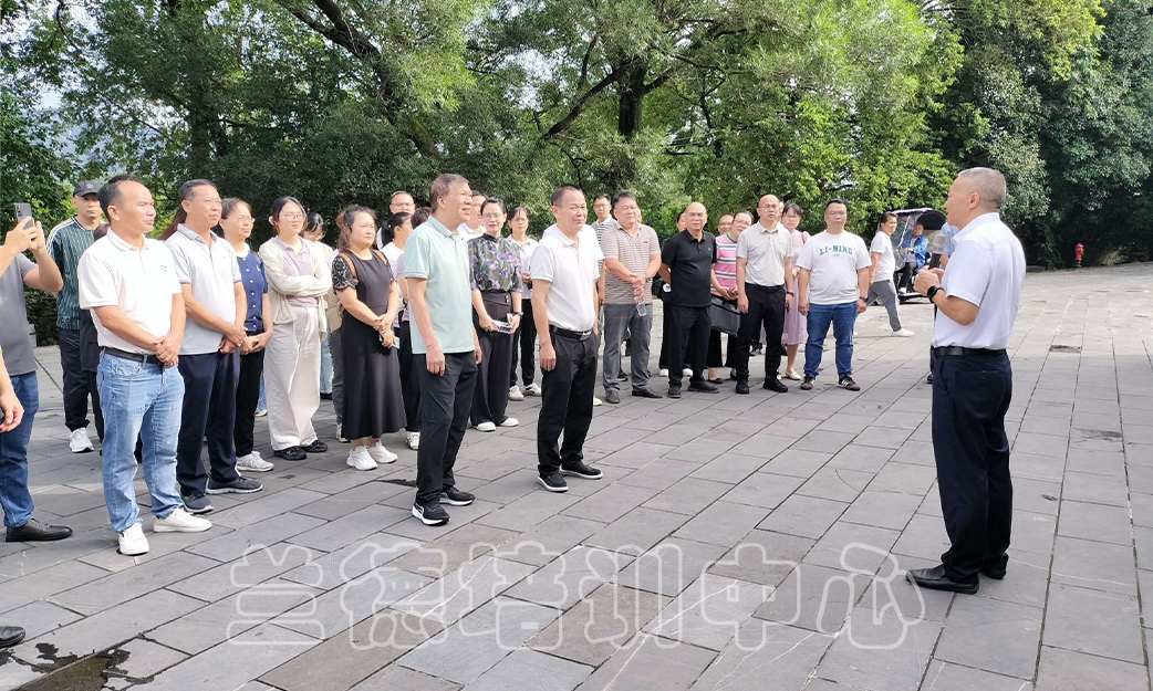 1762152409792831.jpg 1762152409792831.jpg