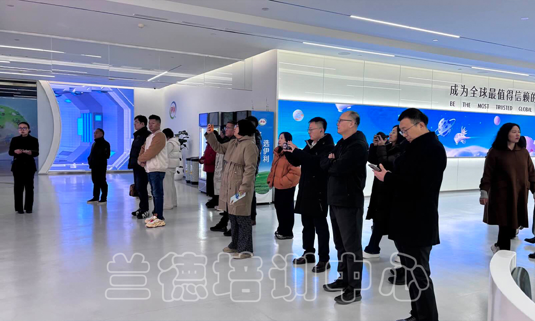 1765941680629552.jpg 1765941680629552.jpg