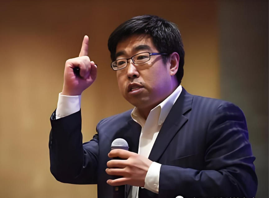 1769761213181922.jpg 刘悦坦.jpg