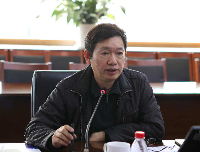 1770170673306240.jpg 徐小洲.jpg