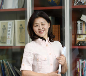 揭筱纹.jpg