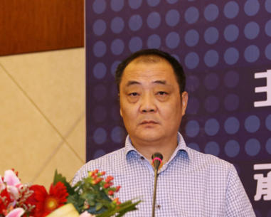 罗欣.jpg